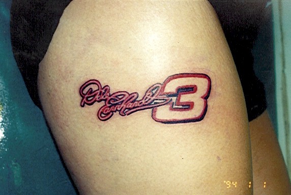 letras tattoo. great with a racing tattoo
